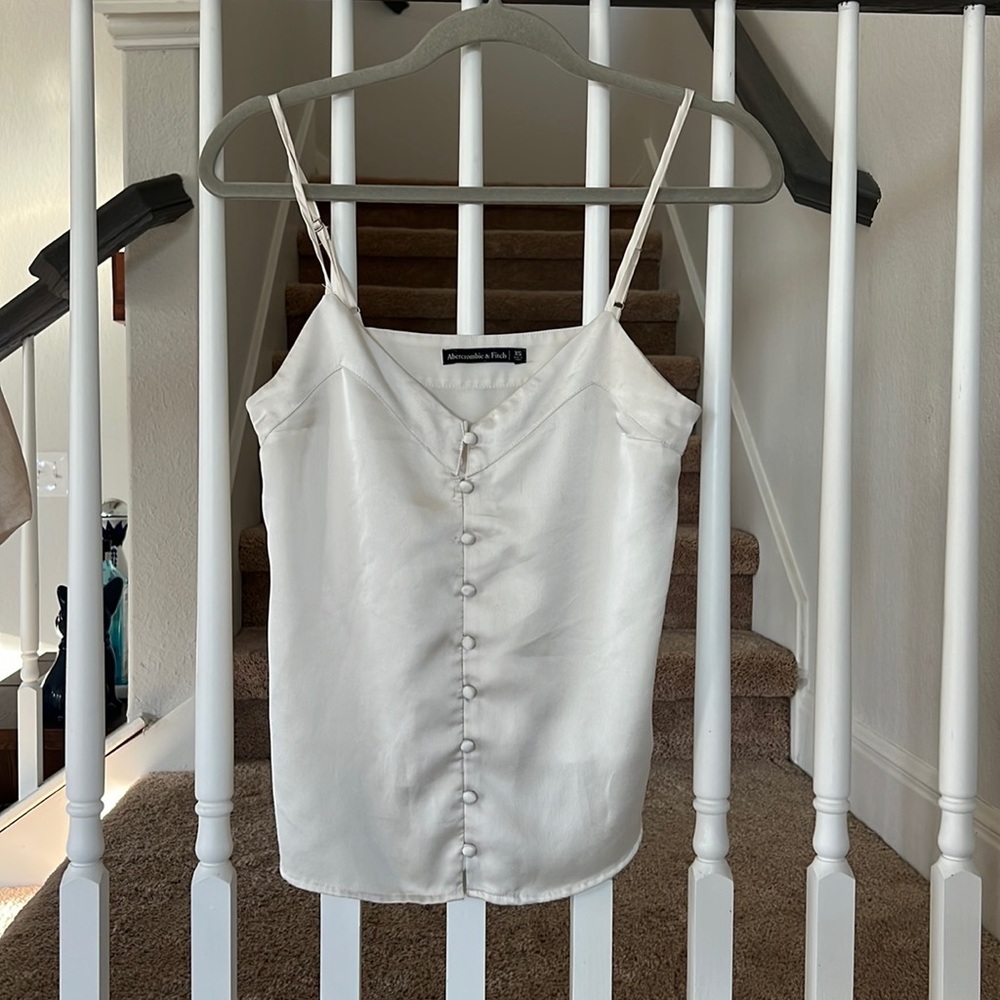 Abercrombie Button Front Satin Cami ivory size XS